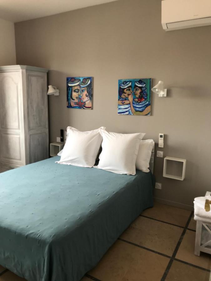 Hotel La Casa Sanills Saint-Hippolyte  Esterno foto