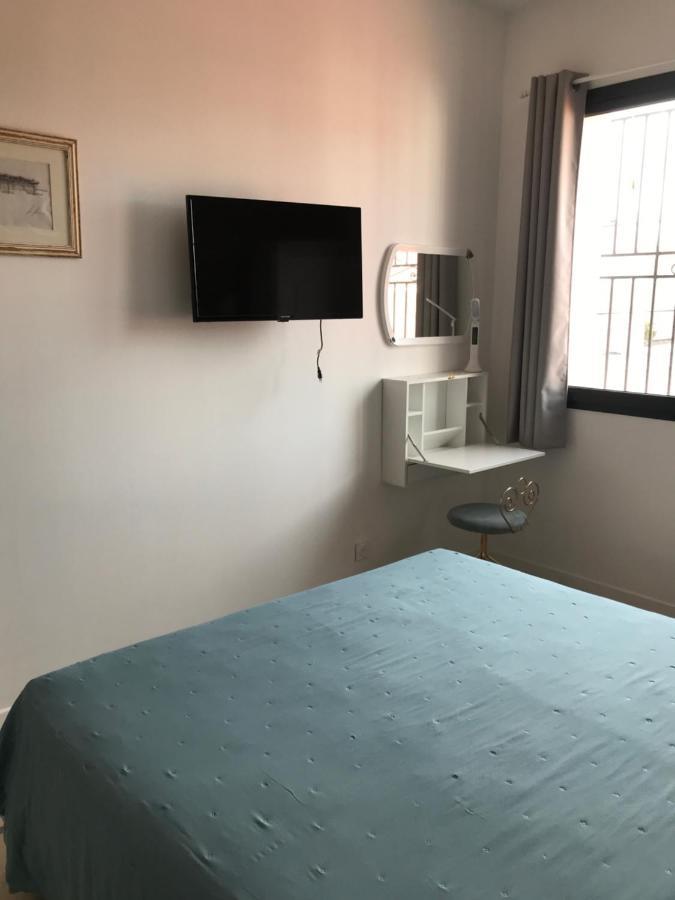Hotel La Casa Sanills Saint-Hippolyte  Esterno foto