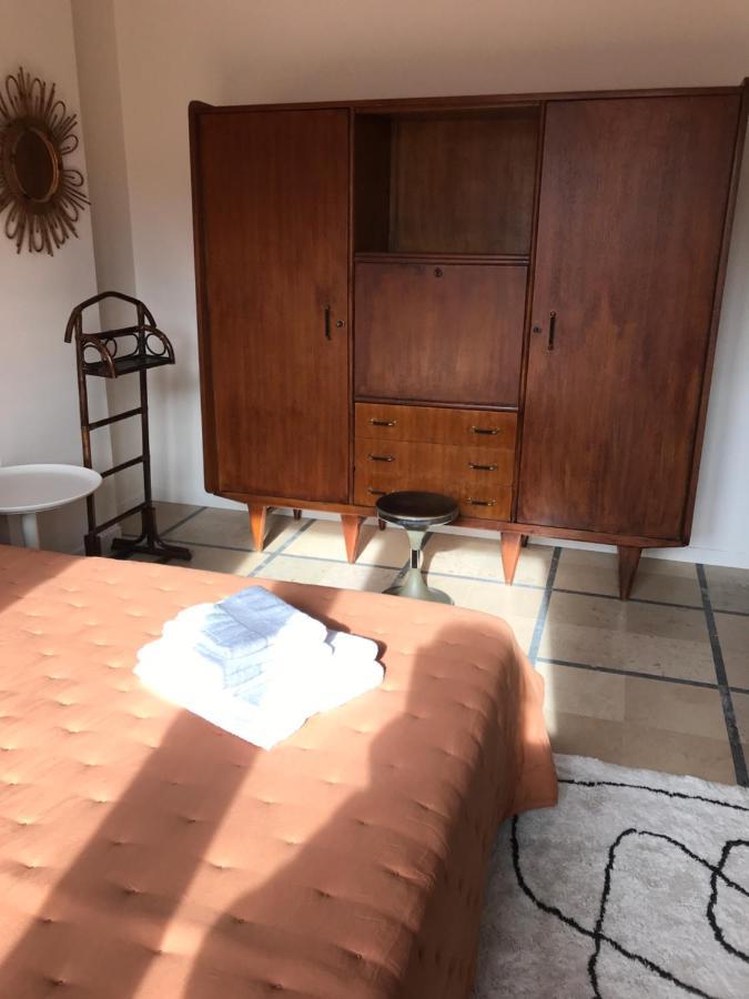 Hotel La Casa Sanills Saint-Hippolyte  Esterno foto